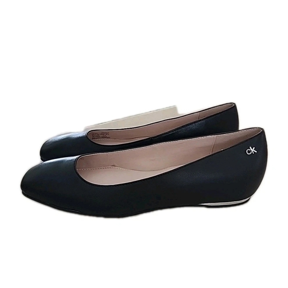 New Calvin Klein Heidy Nappa Black Leather Women’s Size 9.5 Flats Metallic Rand